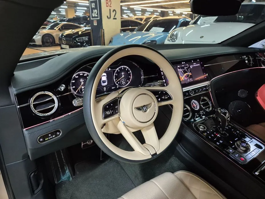 Bentley Continental — фото 10