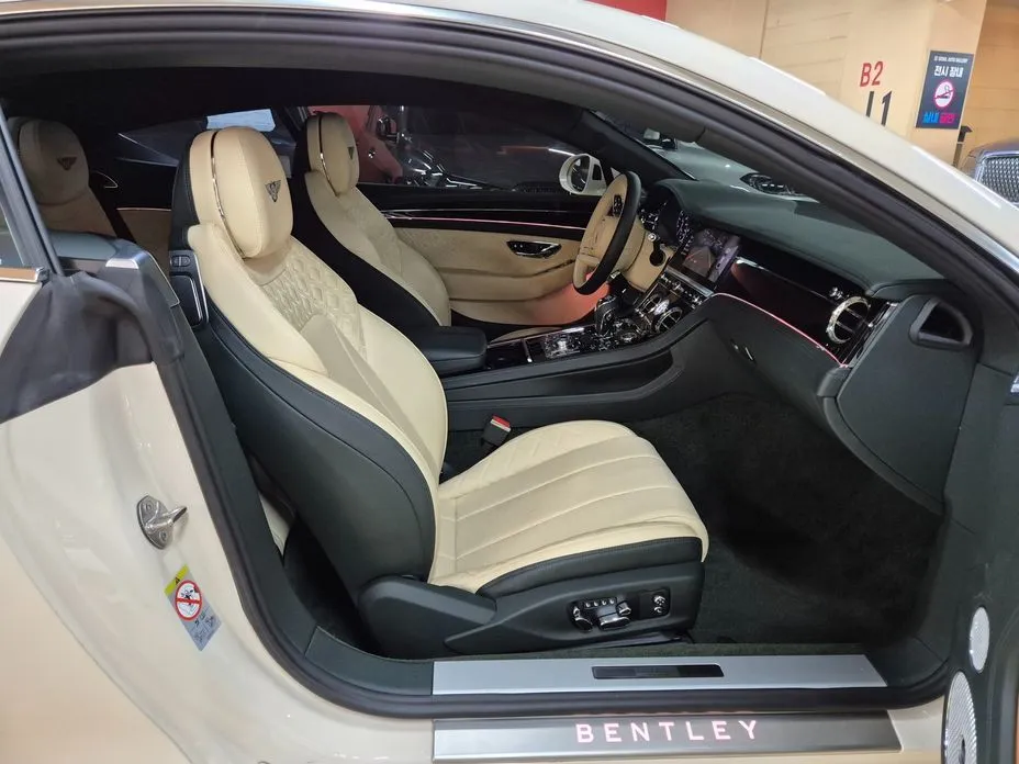 Bentley Continental — фото 9
