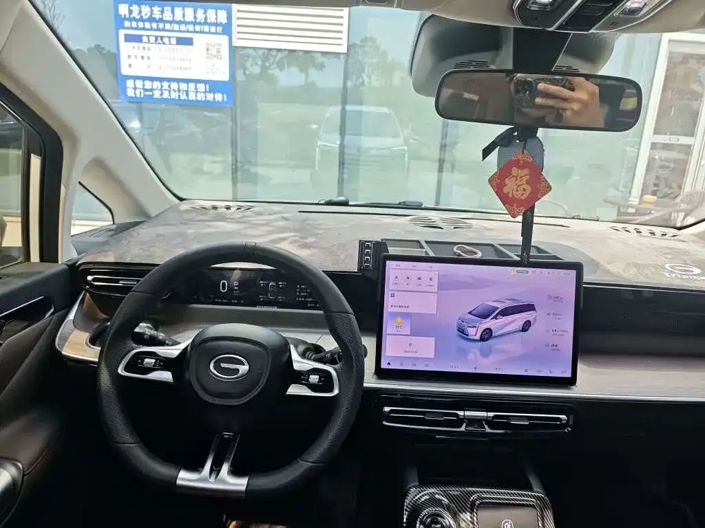 GAC Motor Trumpchi E8 — фото 8