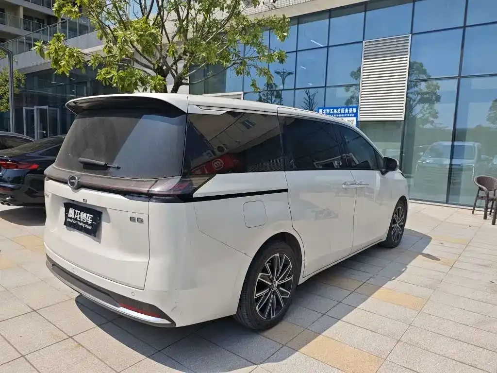 GAC Motor Trumpchi E8 — фото 9