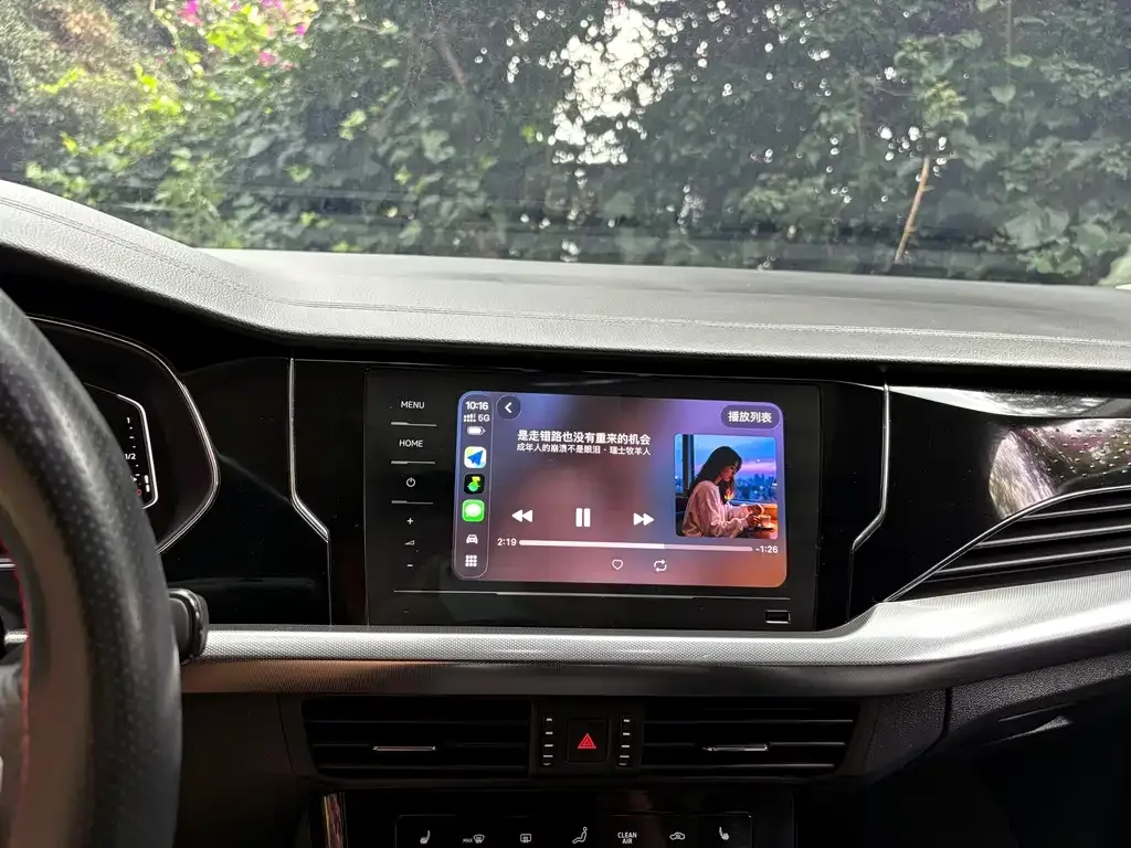 Volkswagen Passat — фото 2