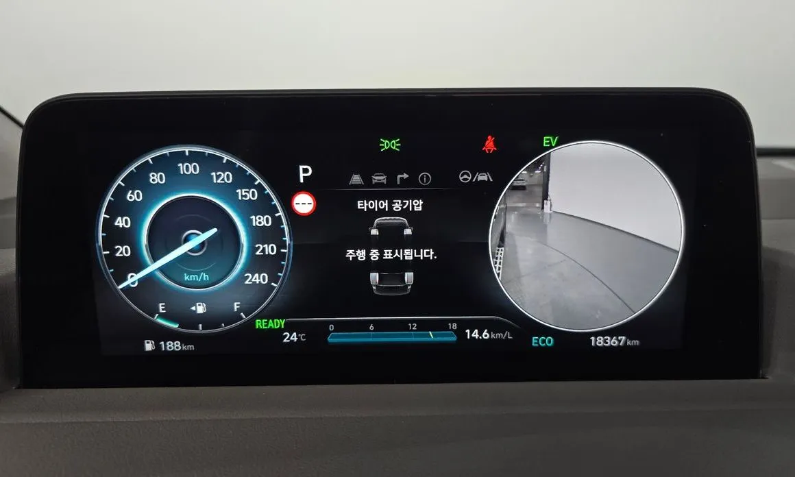 Hyundai Staria — фото 2