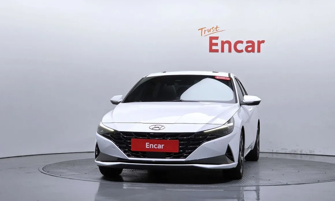 Hyundai AVANTE — фото 3