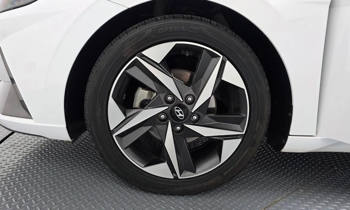 Hyundai AVANTE — фото 7