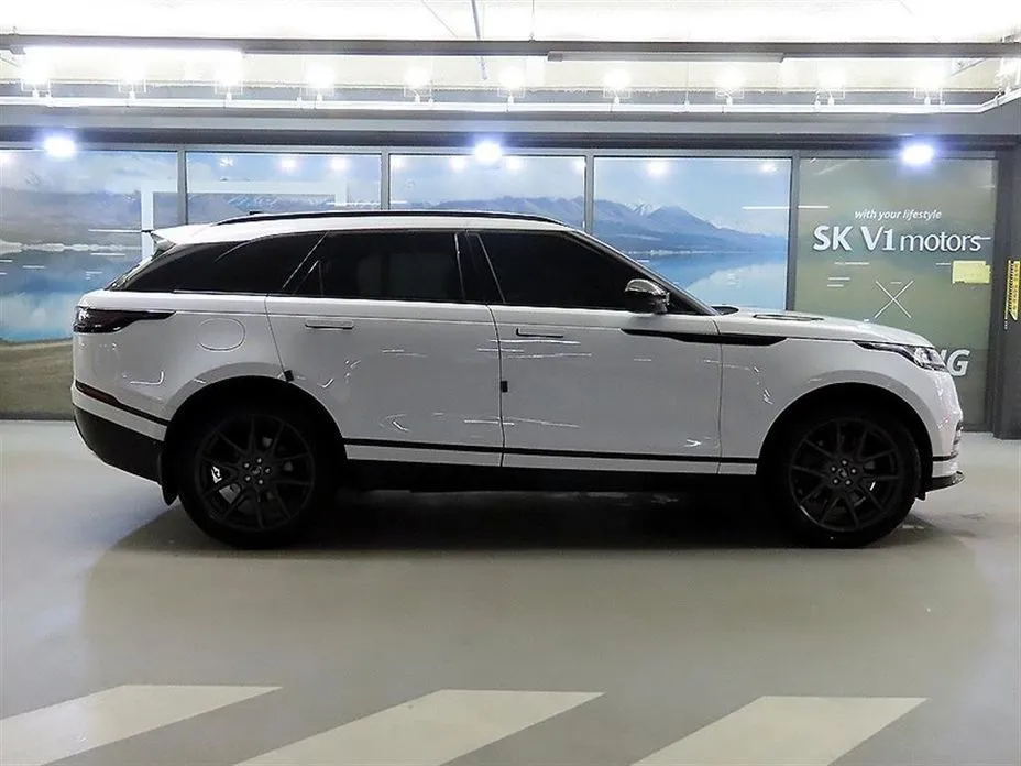 Land Rover Range Rover Velar — фото 9