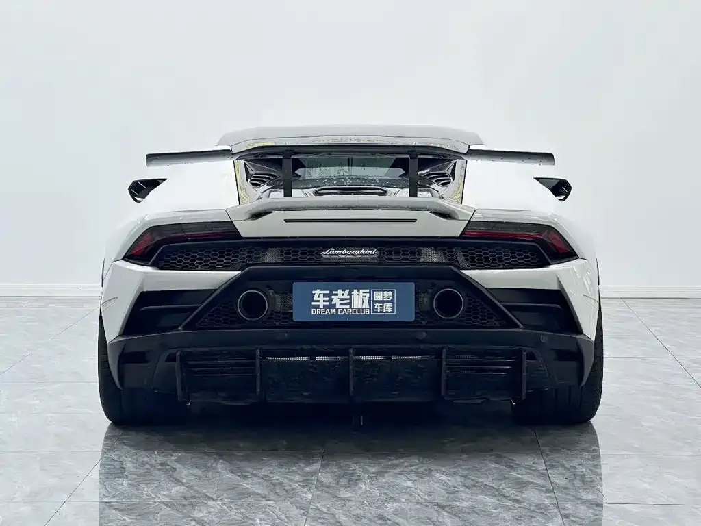 Lamborghini Huracan — фото 9