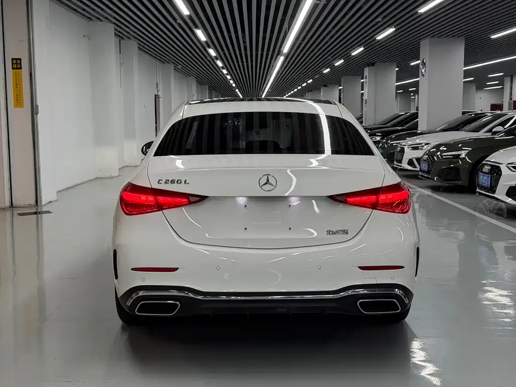 Mercedes-Benz C-Class — фото 2