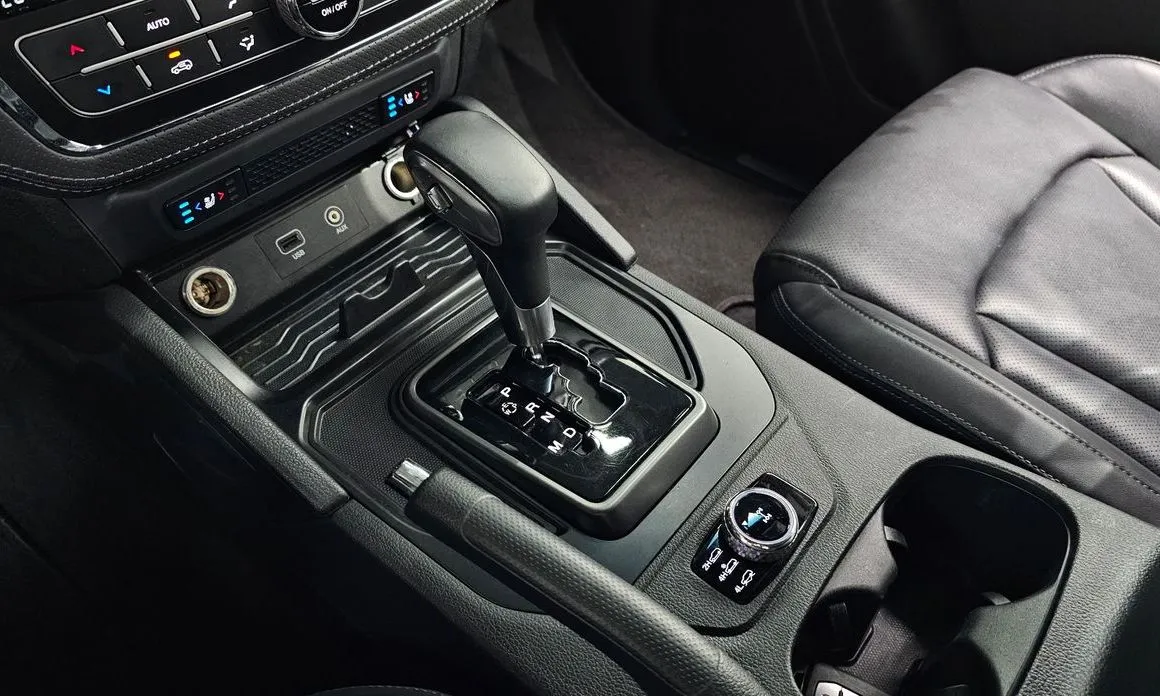 KG Mobility (Ssangyong) Rexton — фото 9