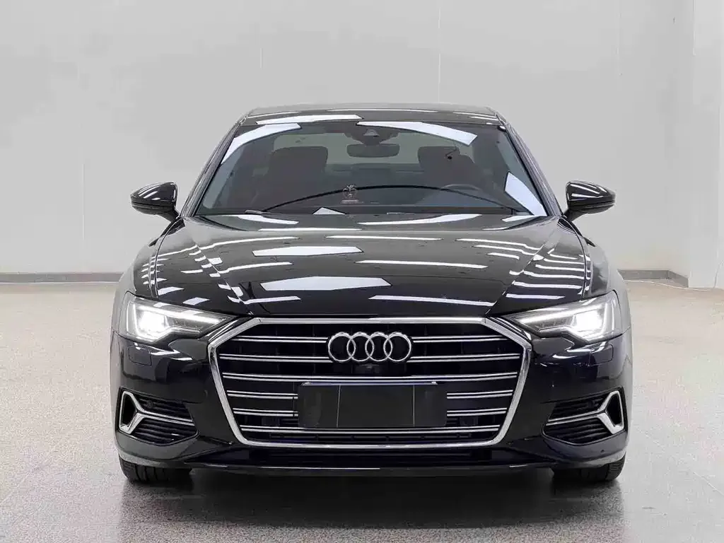 Audi A6L — фото 5
