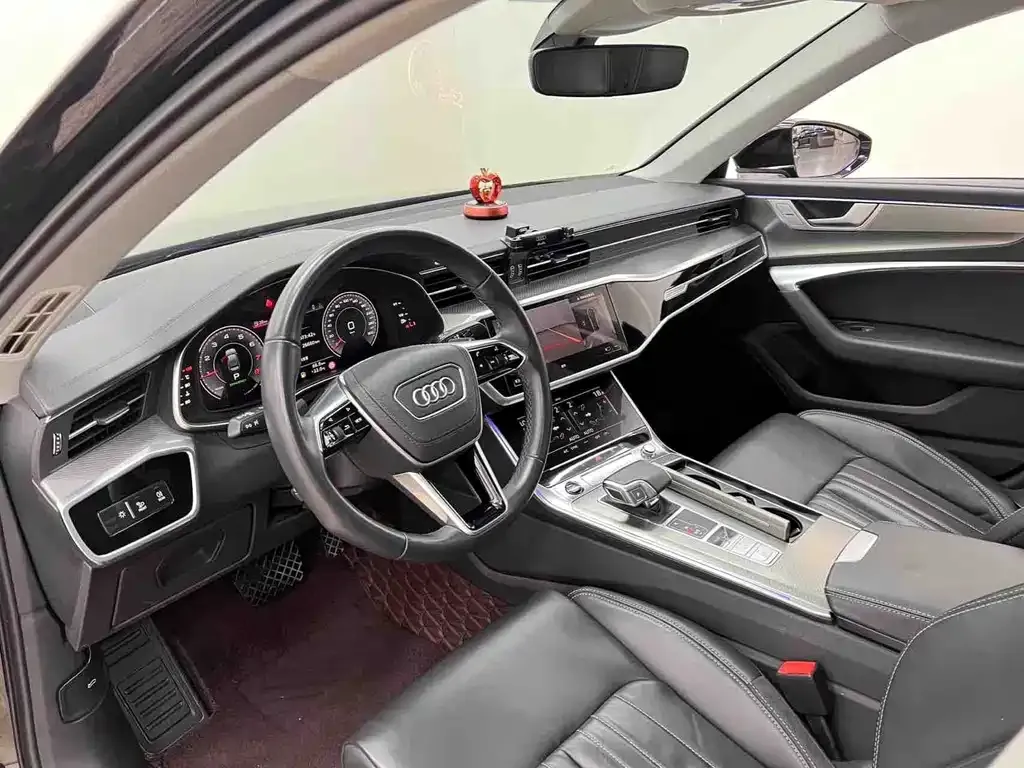 Audi A6L — фото 2