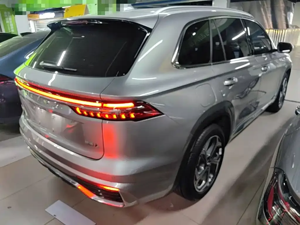 Geely Xingyue L — фото 6