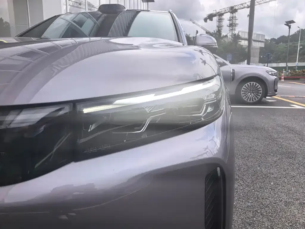 VOYAH FREE — фото 10