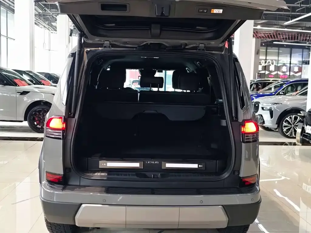 Lexus GX — фото 3