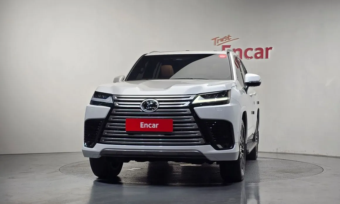 Lexus LX — фото 3