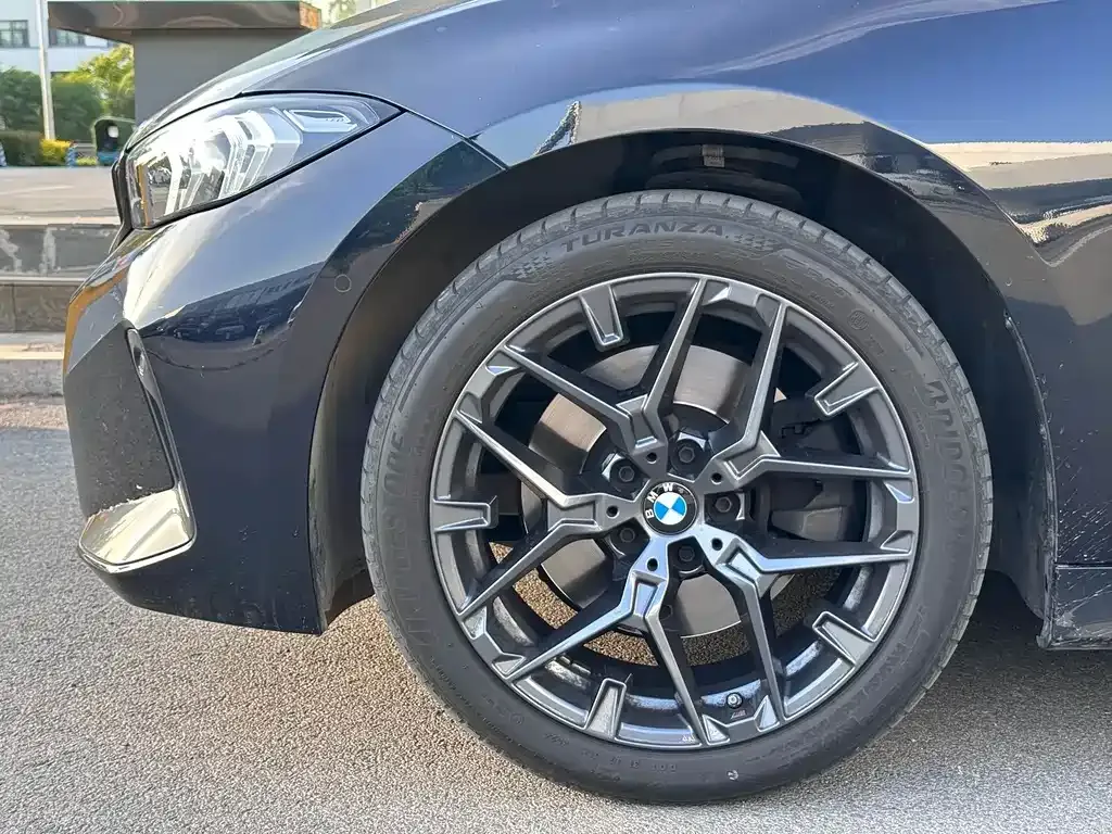 BMW 3 Series — фото 10