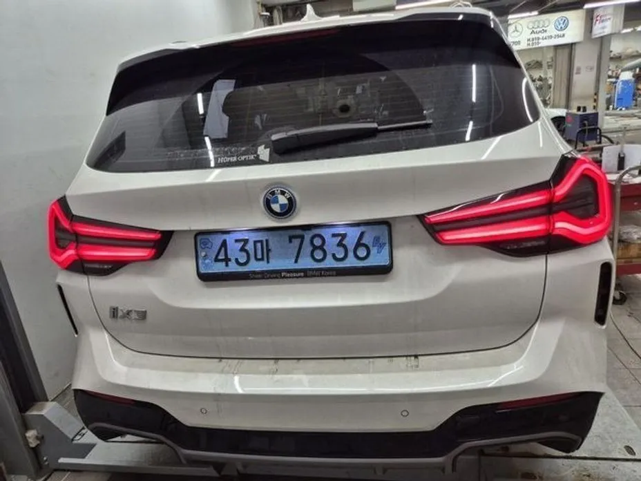 BMW iX3 — фото 2