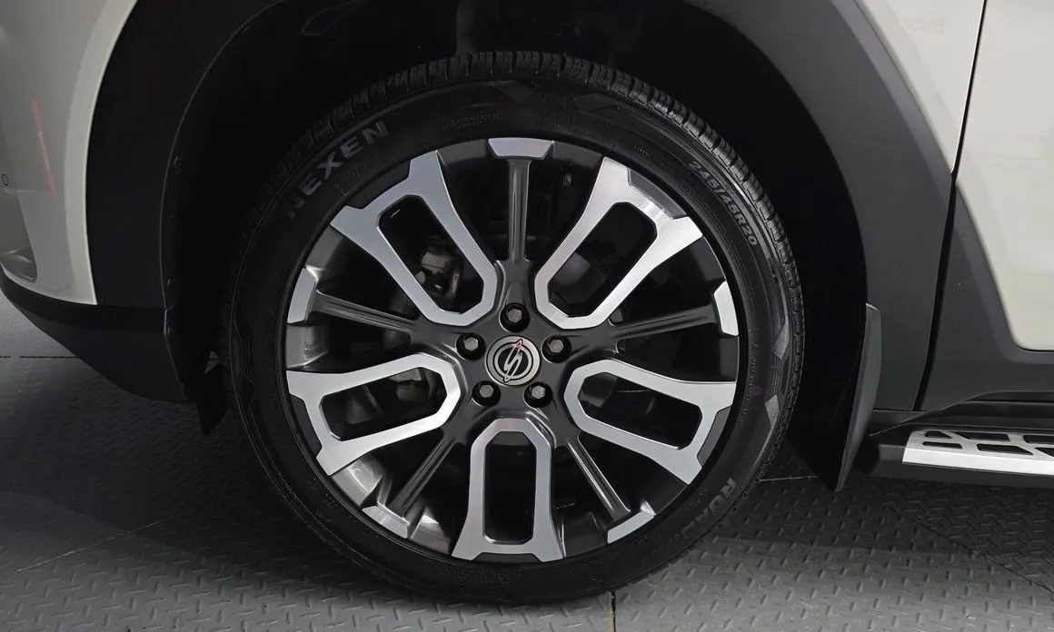 KG Mobility (Ssangyong) Torres — фото 10