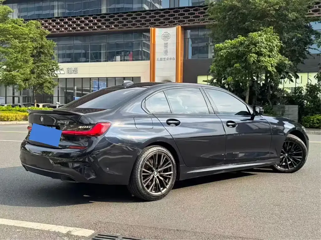 BMW 3 Series — фото 10