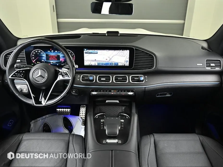 Mercedes-Benz GLS-Class — фото 10