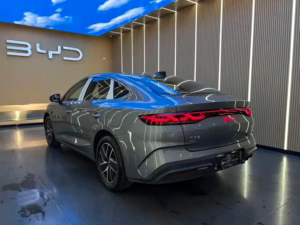 BYD Qin L — фото 4