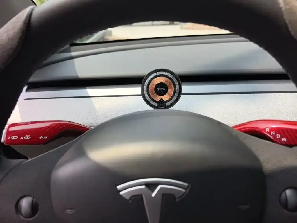 Tesla Model Y — фото 4