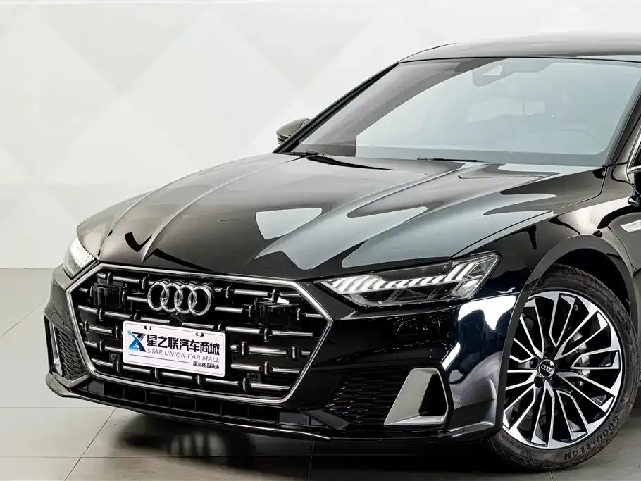 Audi A7L — фото 8