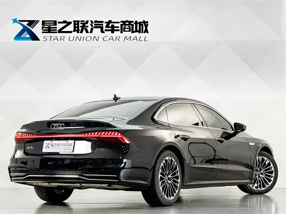Audi A7L — фото 9