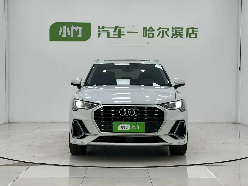 Audi Q3 — фото 2