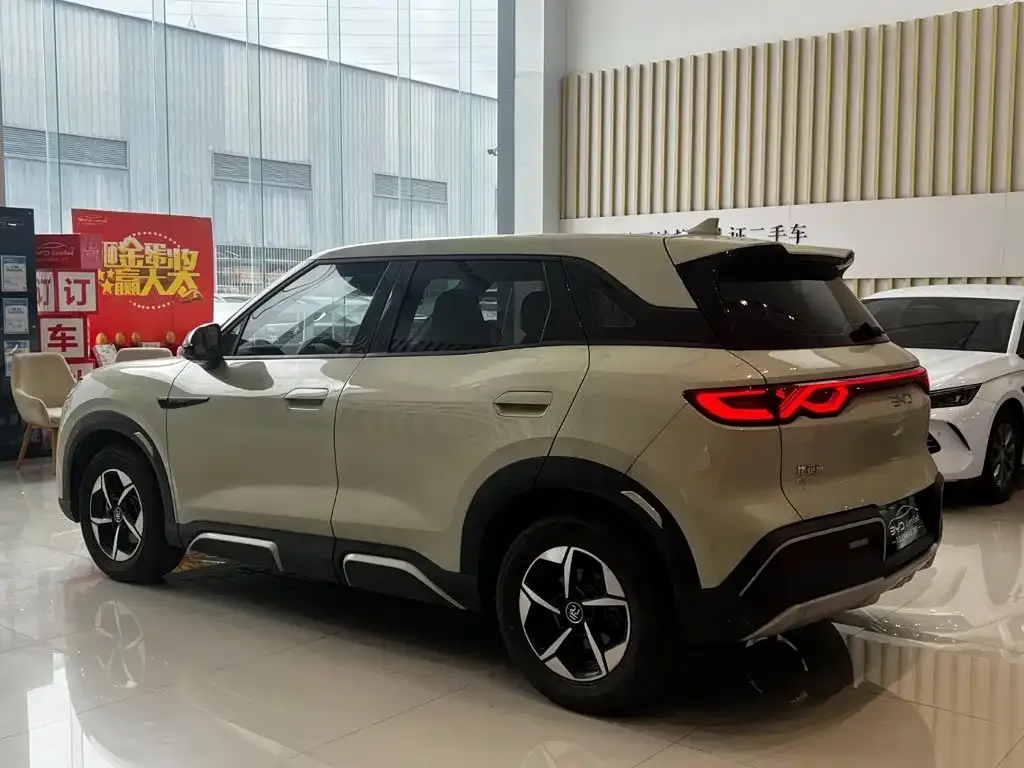 BYD Yuan UP — фото 10