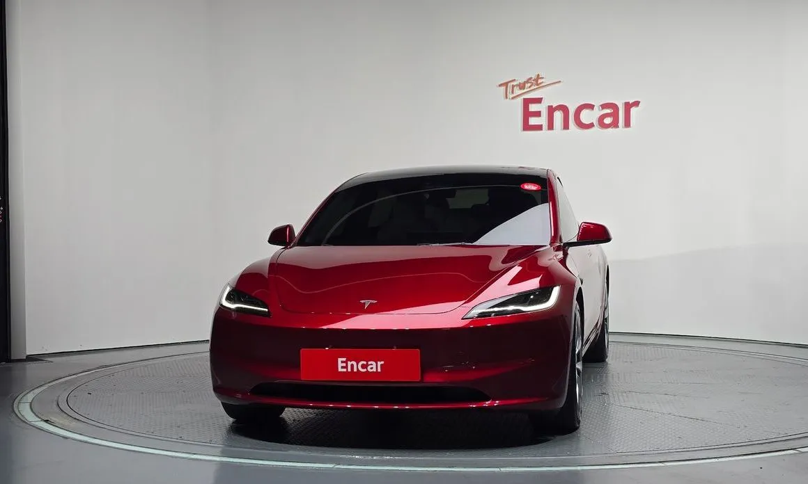 Tesla Model 3 — фото 2