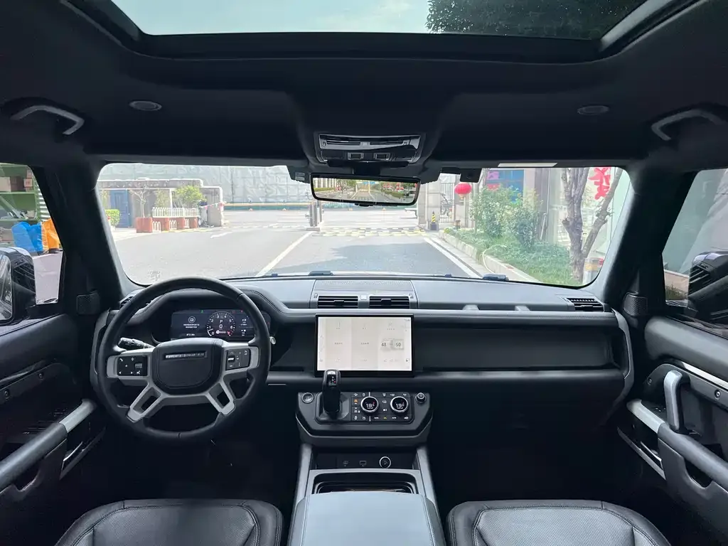 Land Rover Defender — фото 4
