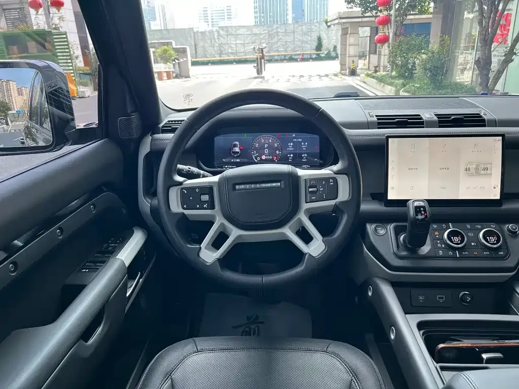 Land Rover Defender — фото 9