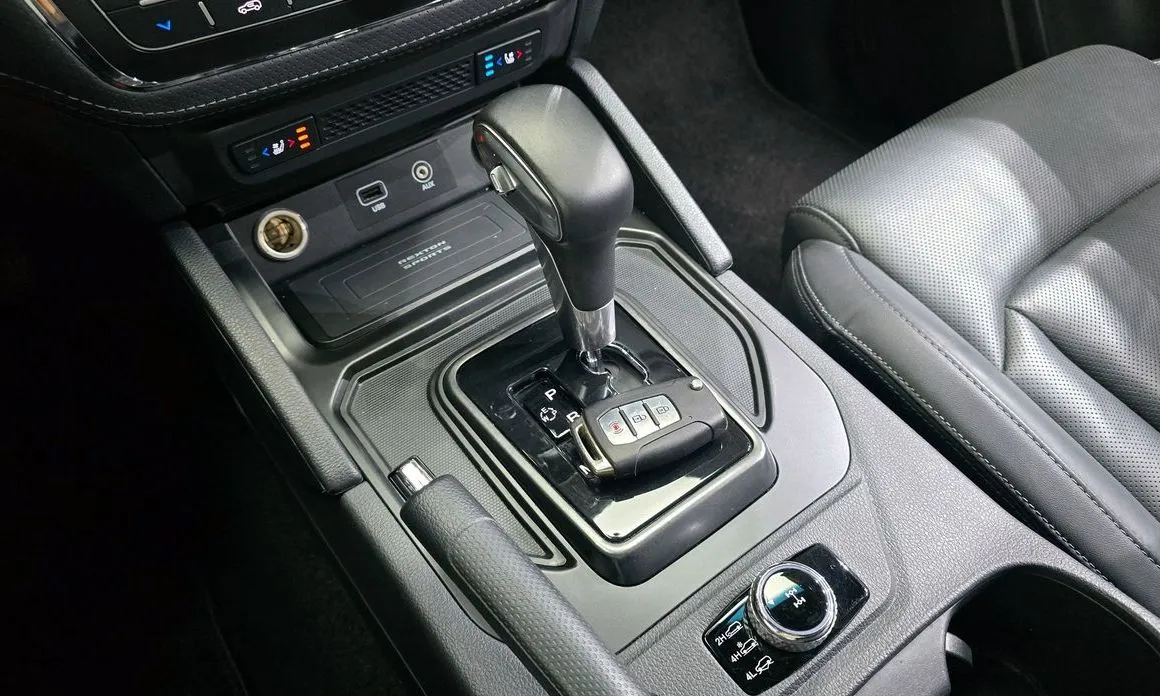 KG Mobility (Ssangyong) Rexton — фото 10