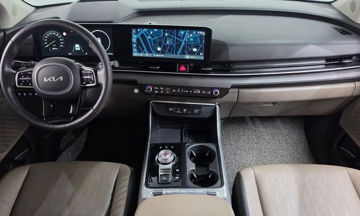 Kia Carnival — фото 10