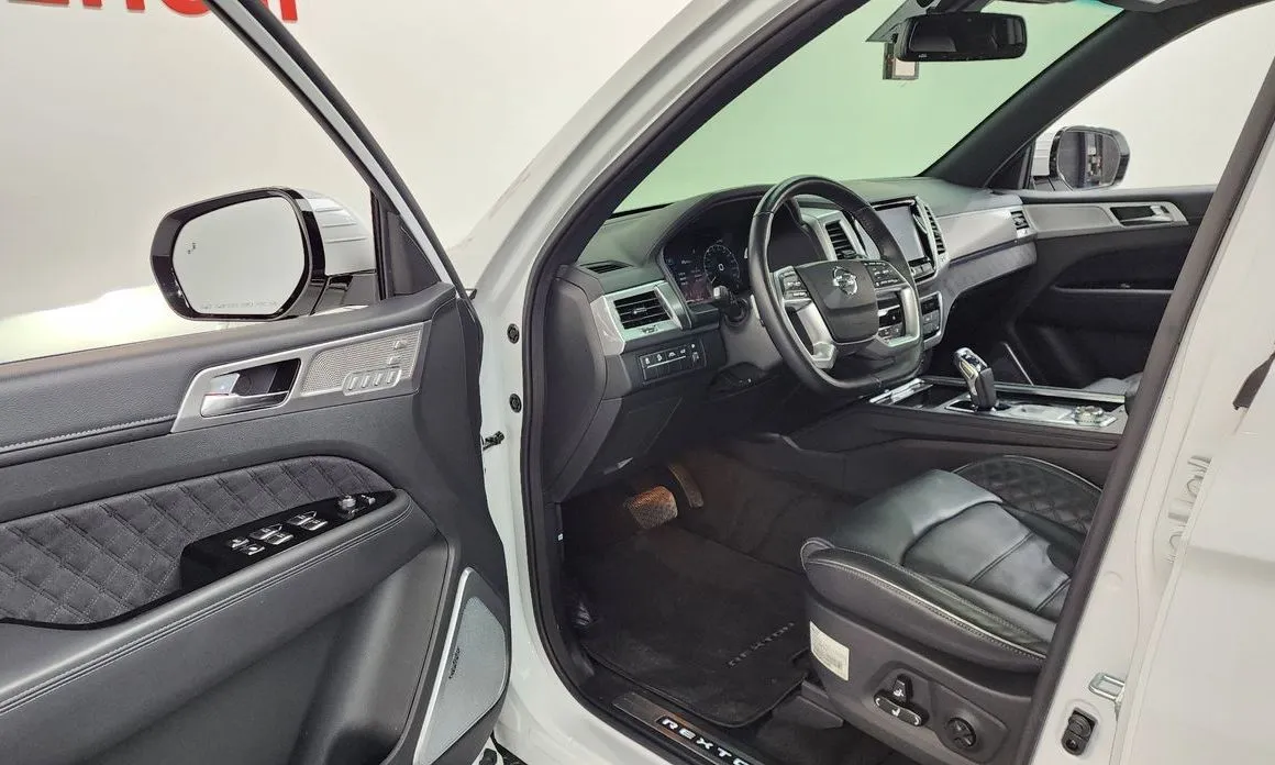 KG Mobility (Ssangyong) Rexton — фото 8