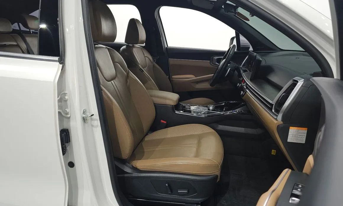 Kia Sorento — фото 5