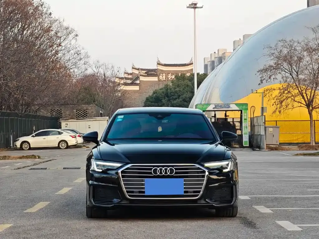 Audi A6L — фото 5