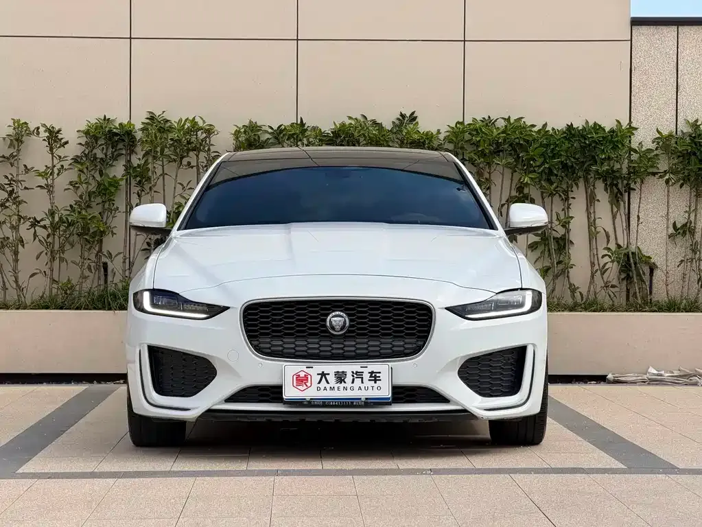 Jaguar XEL — фото 2
