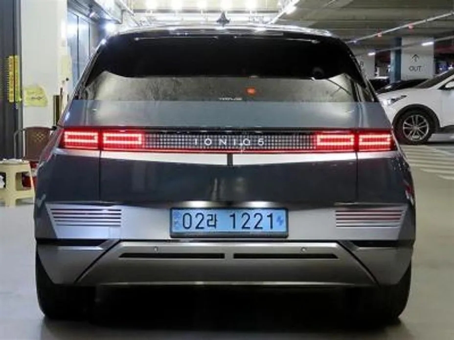 Hyundai Ioniq5 — фото 2