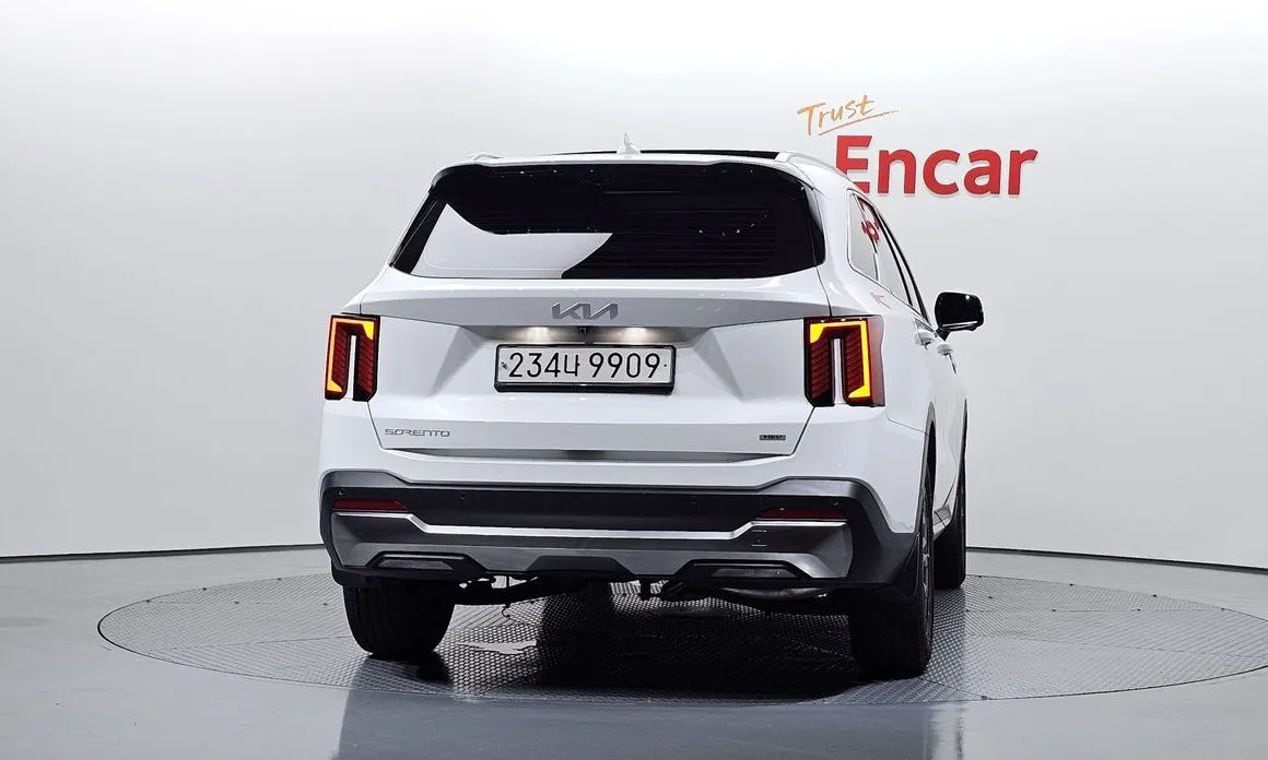 Kia Sorento — фото 3