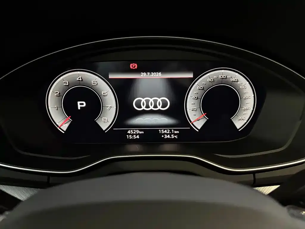 Audi Q5L — фото 2