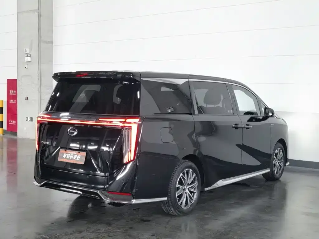 GAC Motor Trumpchi M8 — фото 10