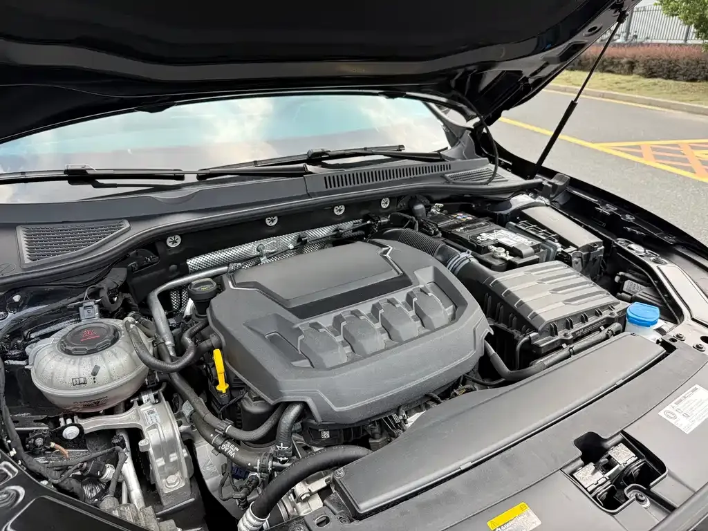 Volkswagen Passat — фото 5