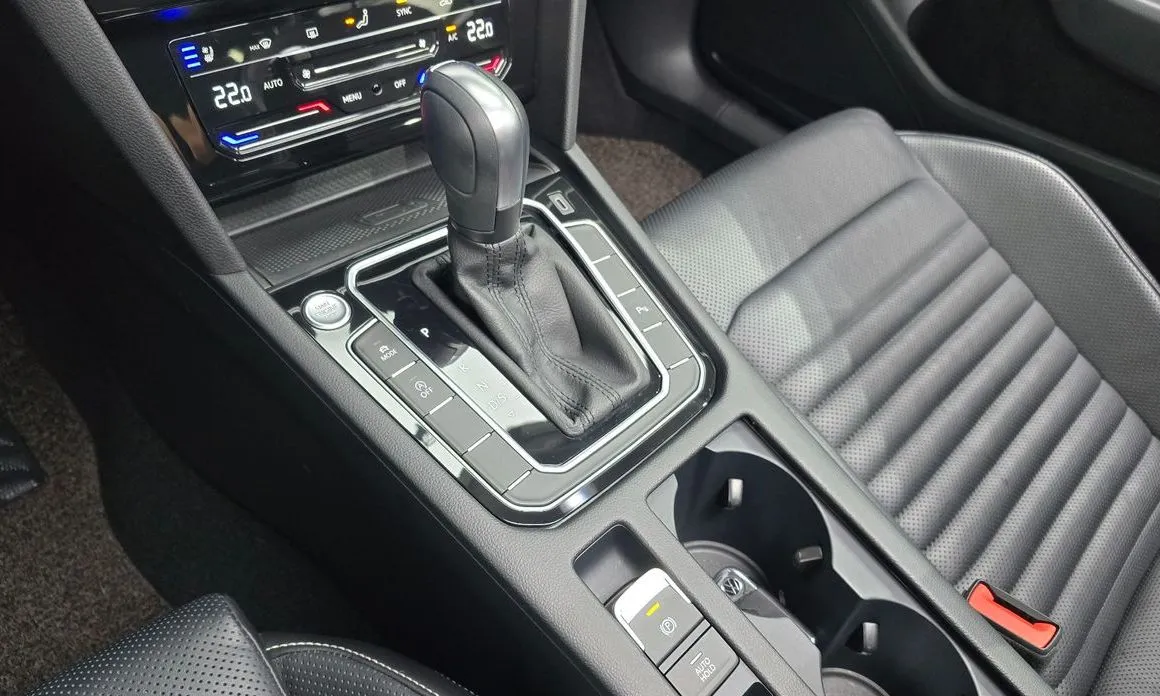 Volkswagen Passat — фото 4