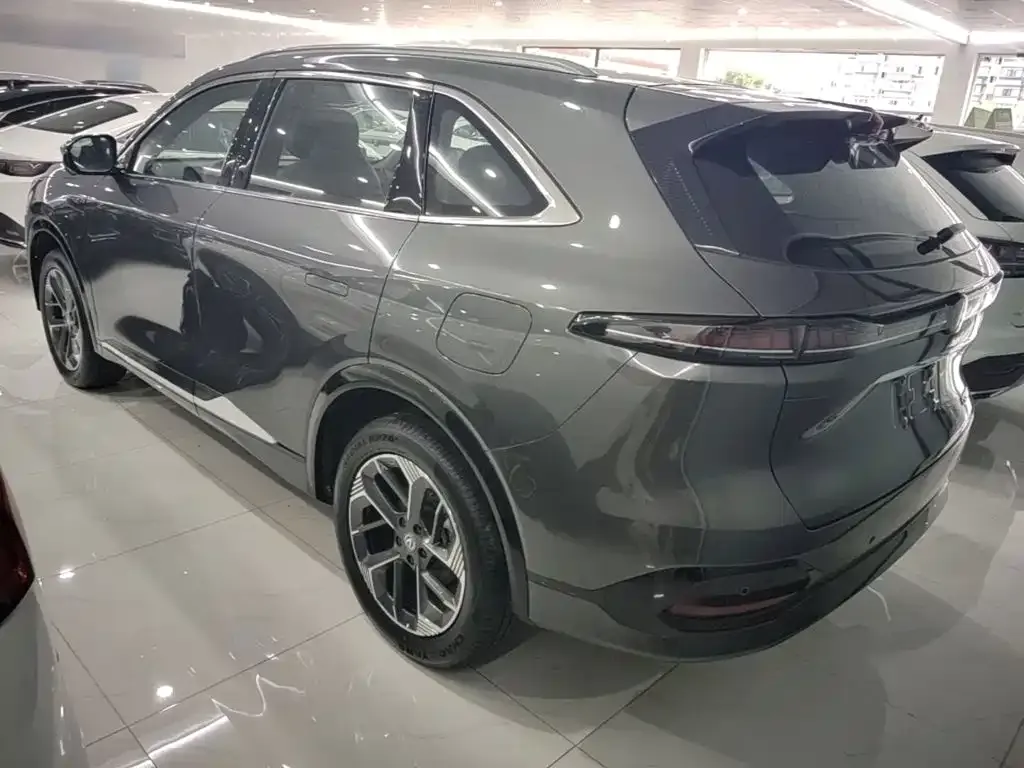 Changan CS75PLUS — фото 10