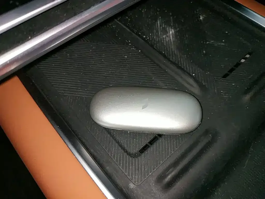 Li Auto L6 — фото 3