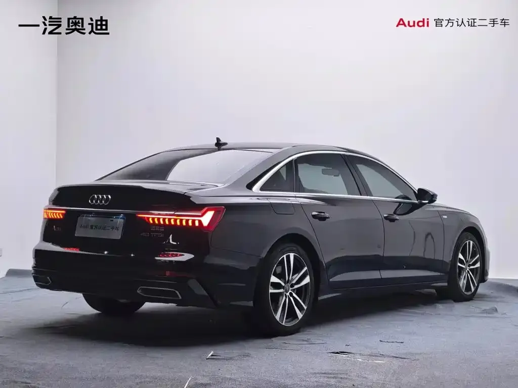 Audi A6L — фото 5
