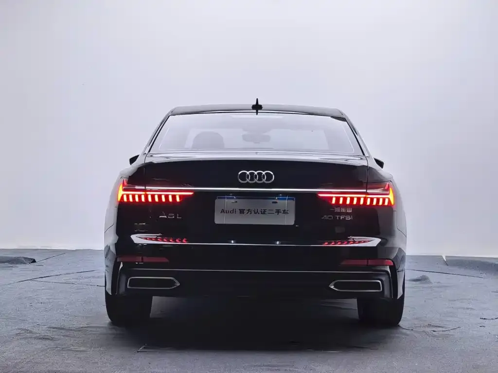 Audi A6L — фото 2
