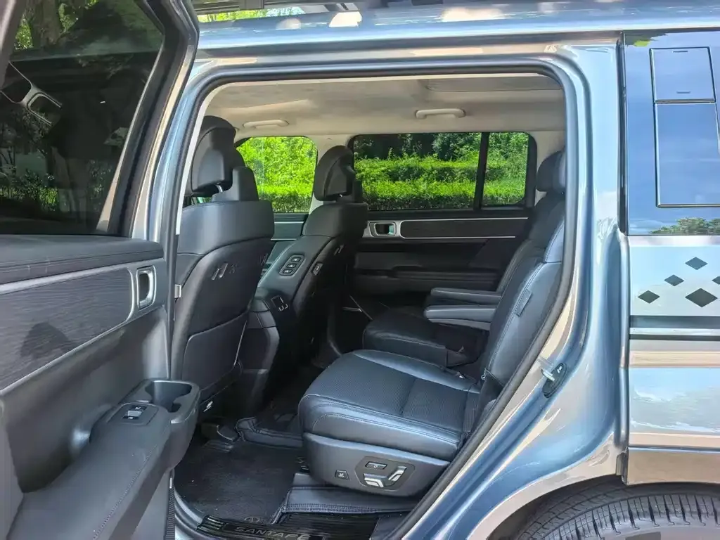 Hyundai Santa Fe — фото 3