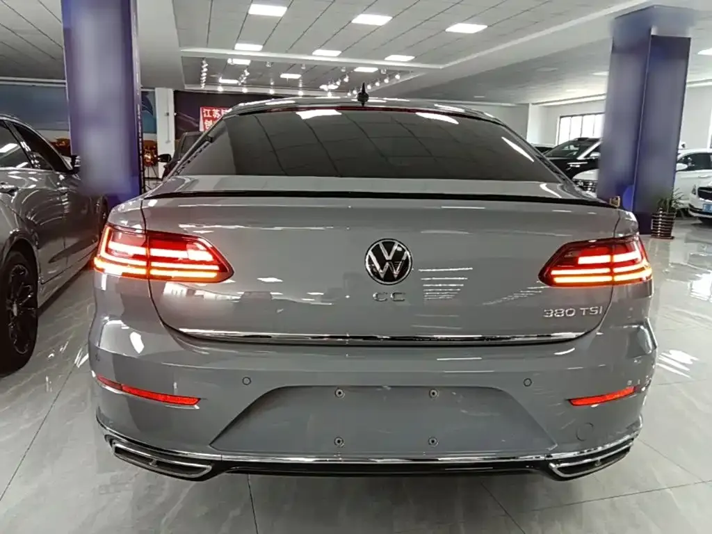Volkswagen CC — фото 8